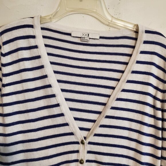 XXI Cropped Cardigan Preppy Nautical Blue and White Angora Rabbit Hair Blend - Picture 6 of 11